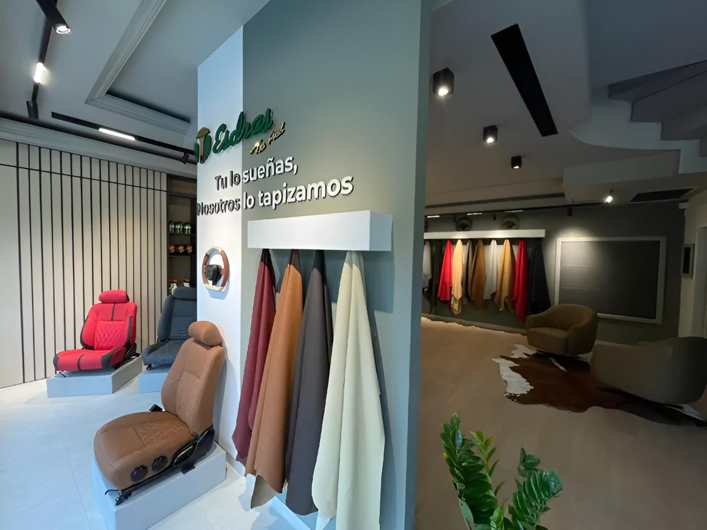 IMG_6105-696x522-fotor-20251210162918 Turtle Wax Restaurador de Molduras